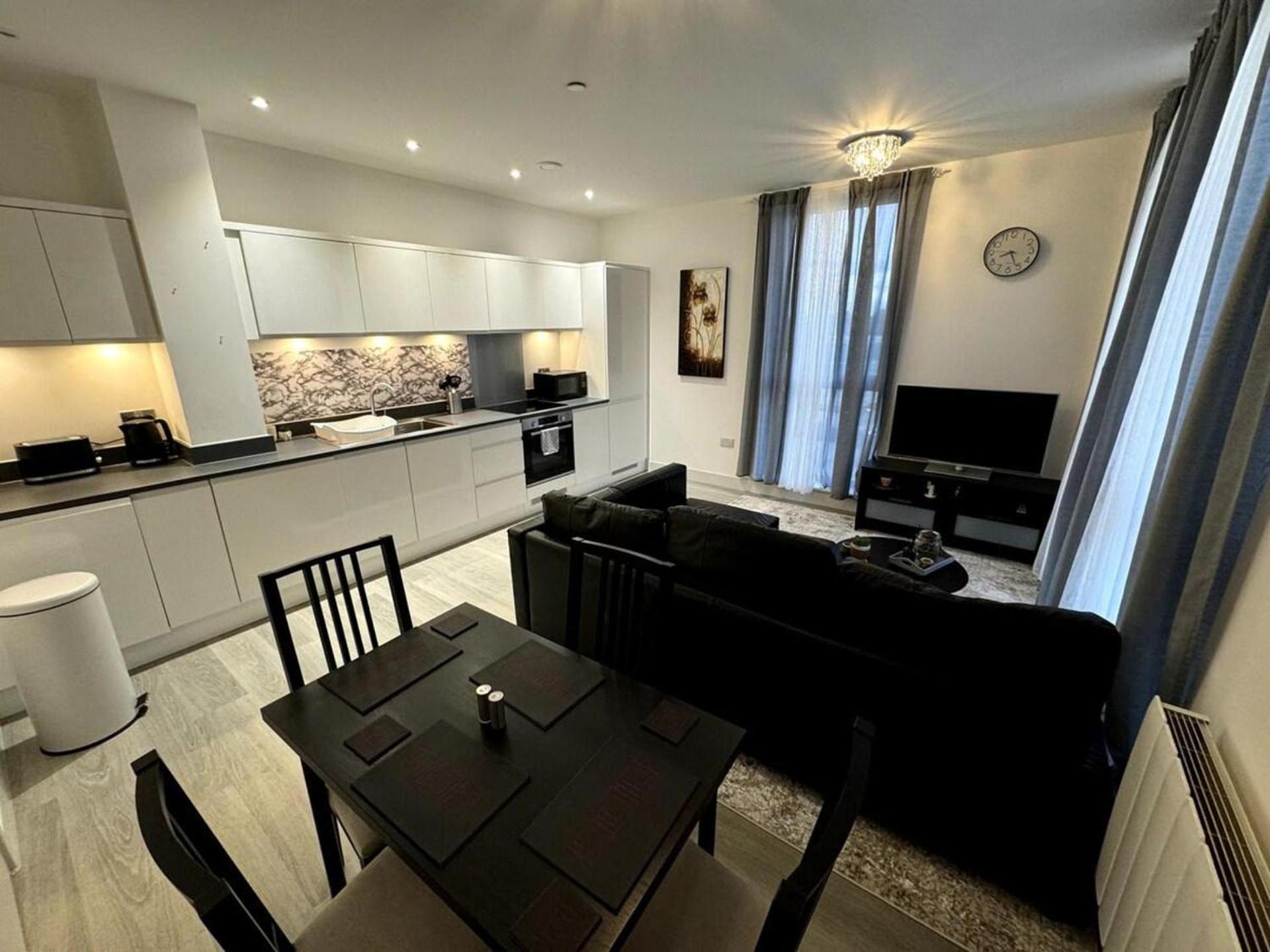 Cozy Bracknell Apartment With Modern Amenities Exterior photo